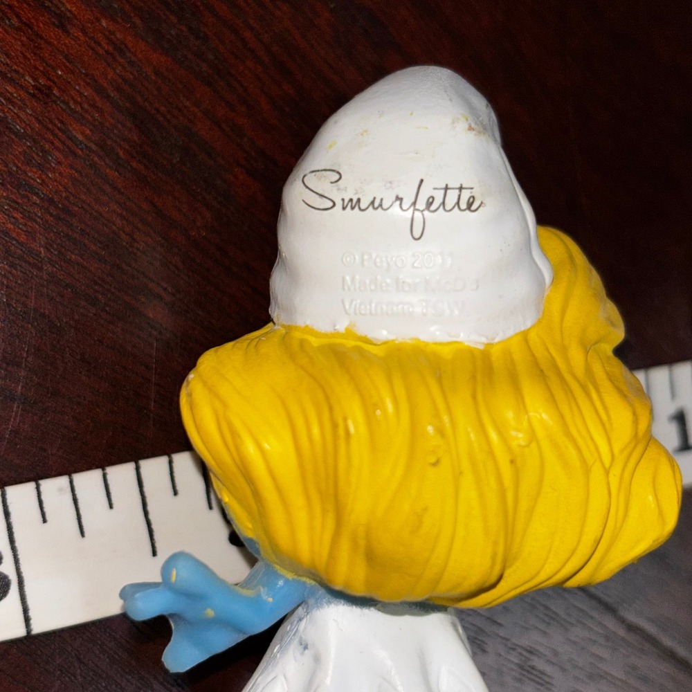 Vintage Smurfs PVC Figures Lot of 7 Smurfette Hefty Greedy Jokey Toy Collectible - Picture 11 of 13